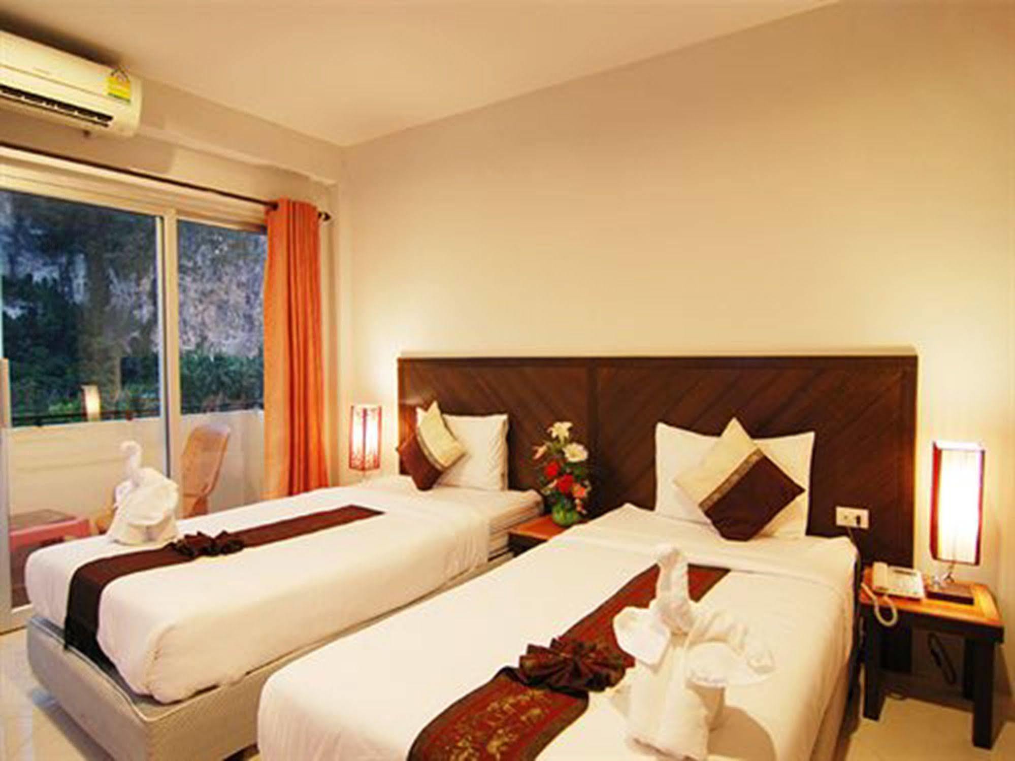 Hotel Ascot Krabi Ao Nang Exterior foto